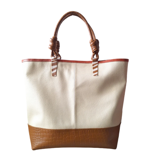 Luna women's leather bag in talcum color