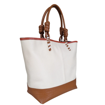 Luna women's leather bag in talcum color