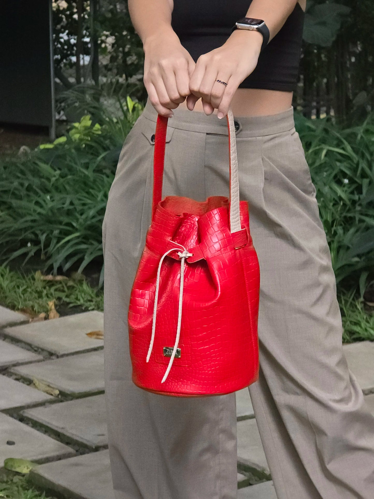 Bolso en cuero para mujer mediano Annete reptil rojo