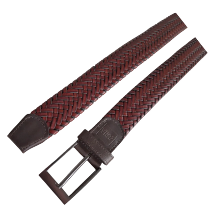 Cinturon  trenzado para hombre en cuero color marron.